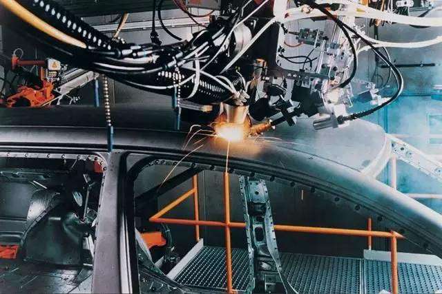 钣金加工中的激光焊接到底是什么?-开云手机·官方版网站登录入口-开云(中国) 钣金加工中的激光焊接到底是什么?-开云手机·官方版网站登录入口-开云(中国)